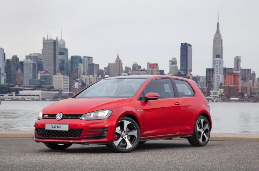  Volkswagen Golf 2015 года  (фото 14 из 27)